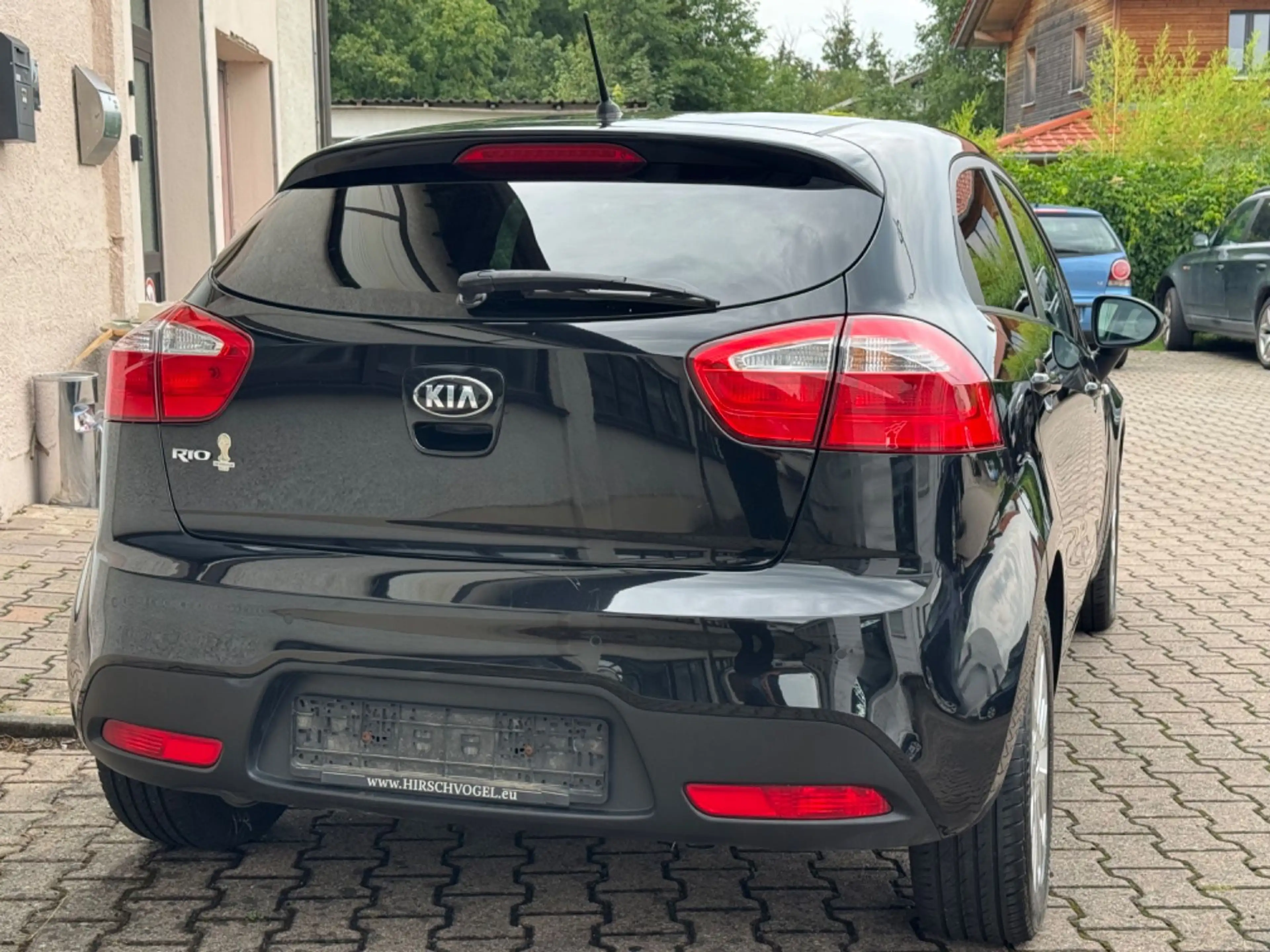 Kia Rio FIFA World Cup Edition LHZ PDC SHZ 1. HAND — photo 8