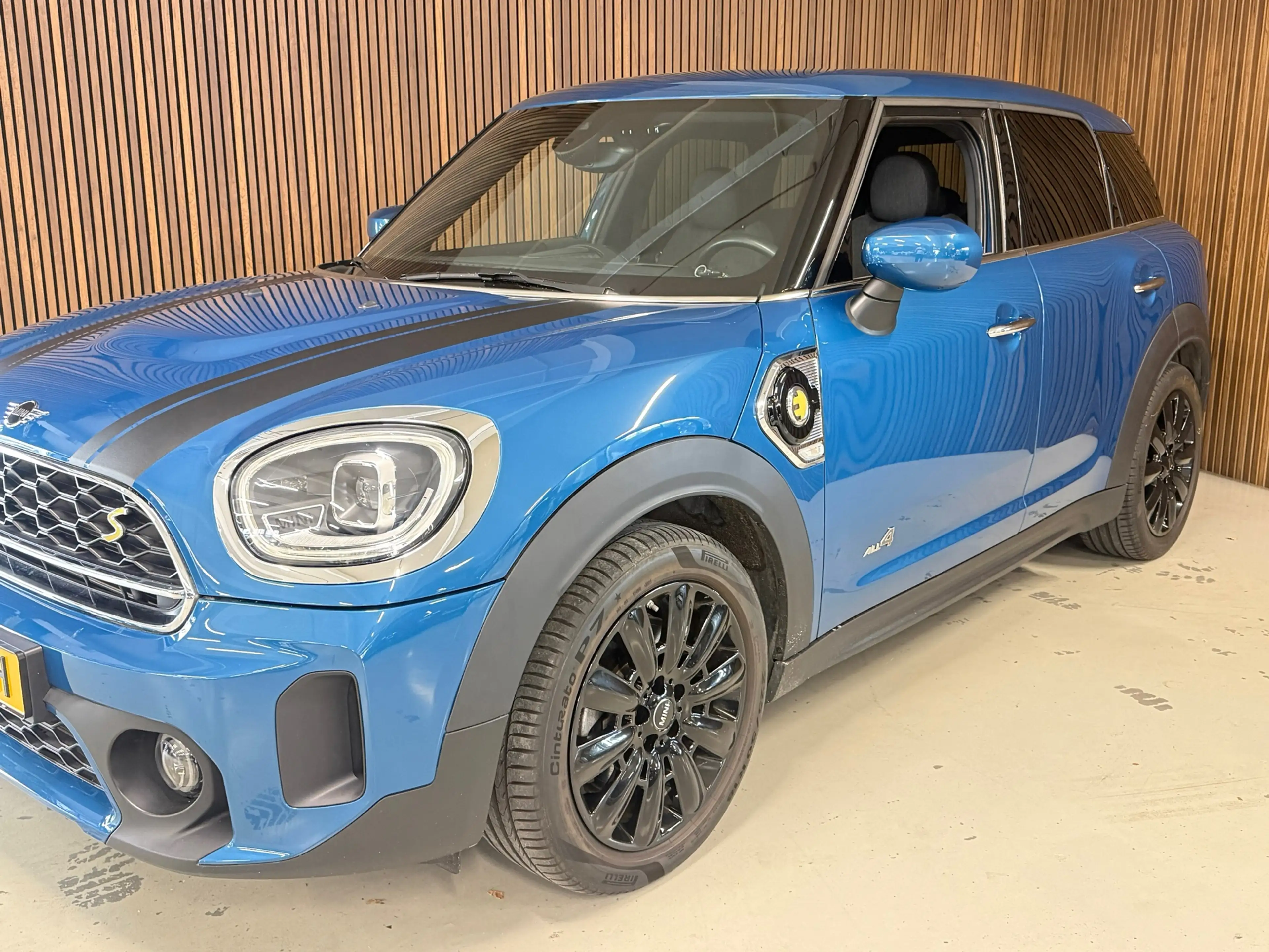 MINI Cooper SE Countryman 1.5 ALL4 MINI Yours — photo 5