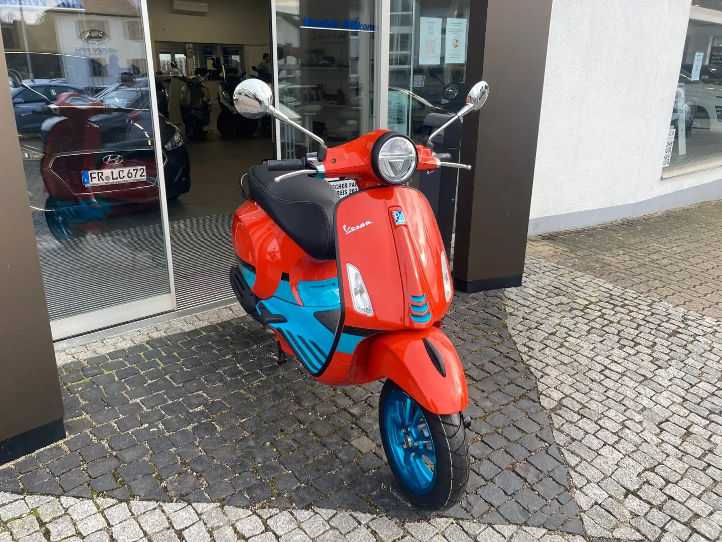 Vespa Primavera 125 Color Vibe AKTIONSPREIS - Frühling - 1
