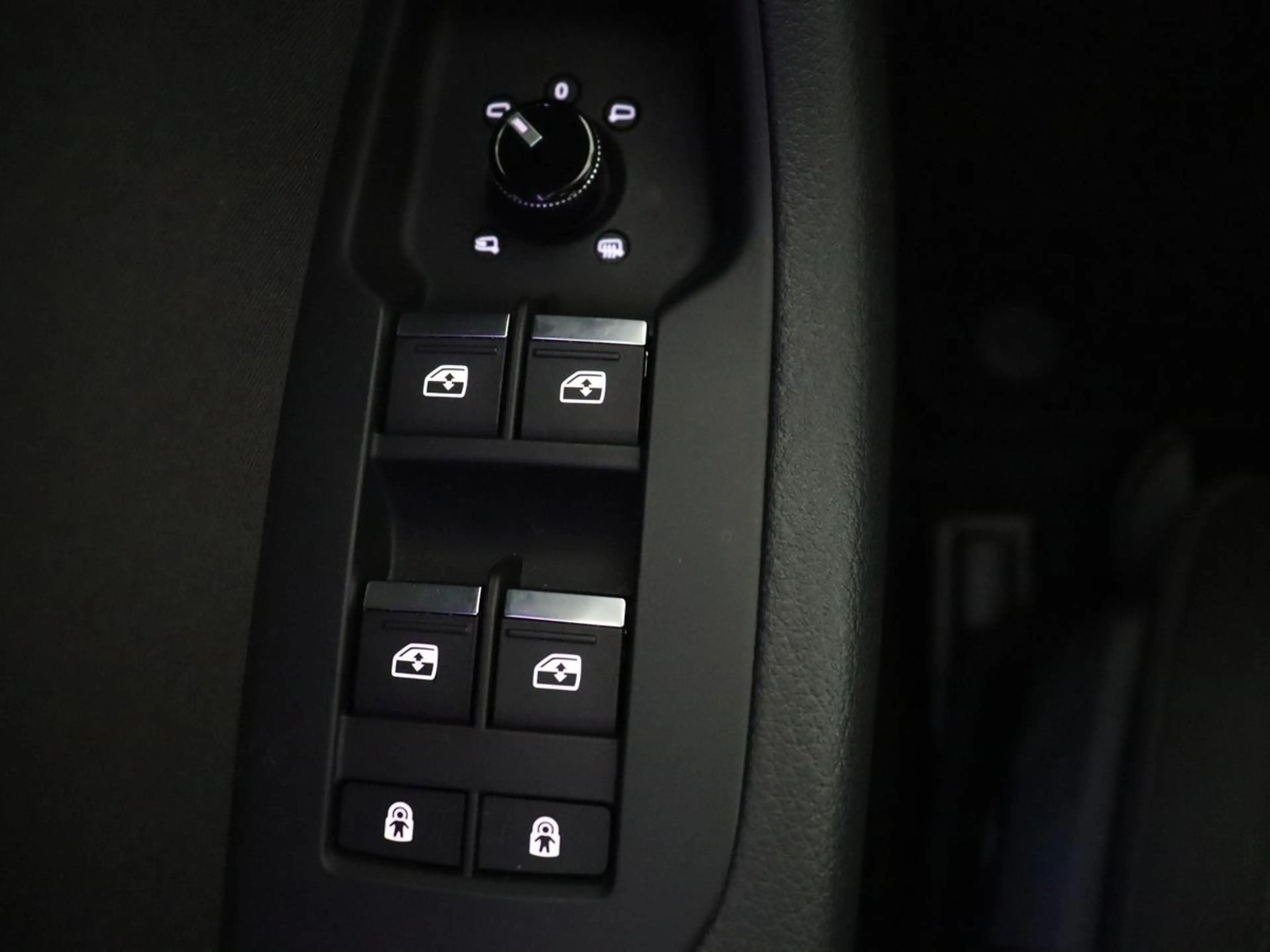 Audi A6 Limousine 50 TFSI e quattro Business edition SOH 9 — photo 33