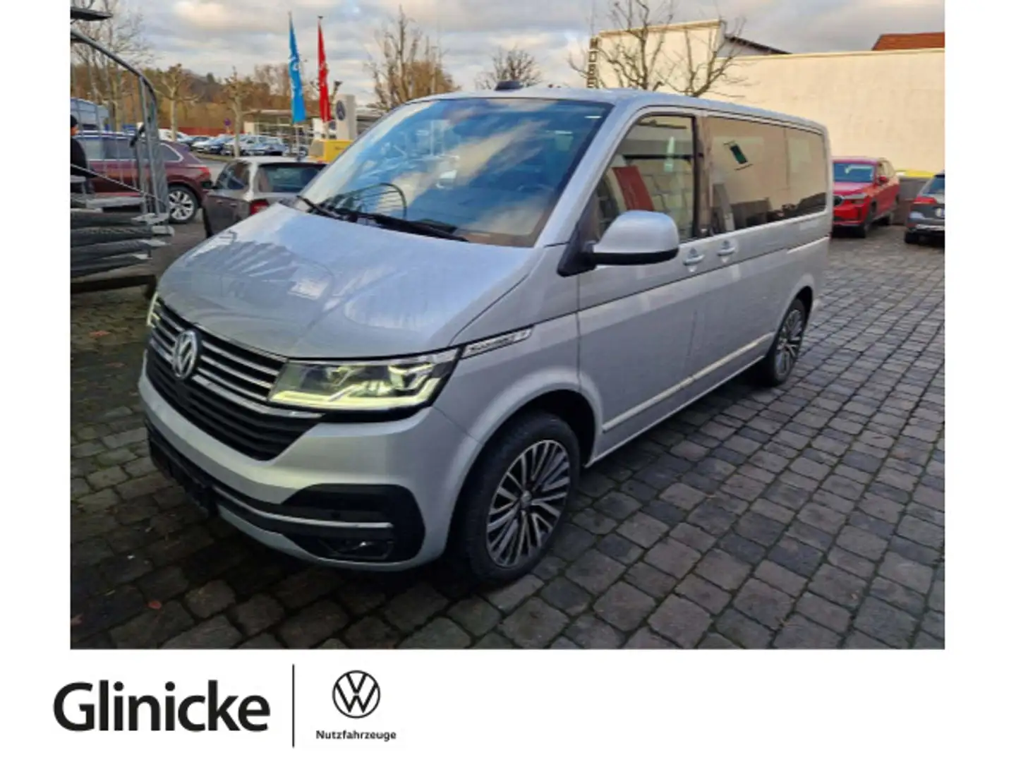 Volkswagen T6.1 Multivan Gen Six 2.0 TDI DSG AHK/Kam/Nav/18 Silber - 1