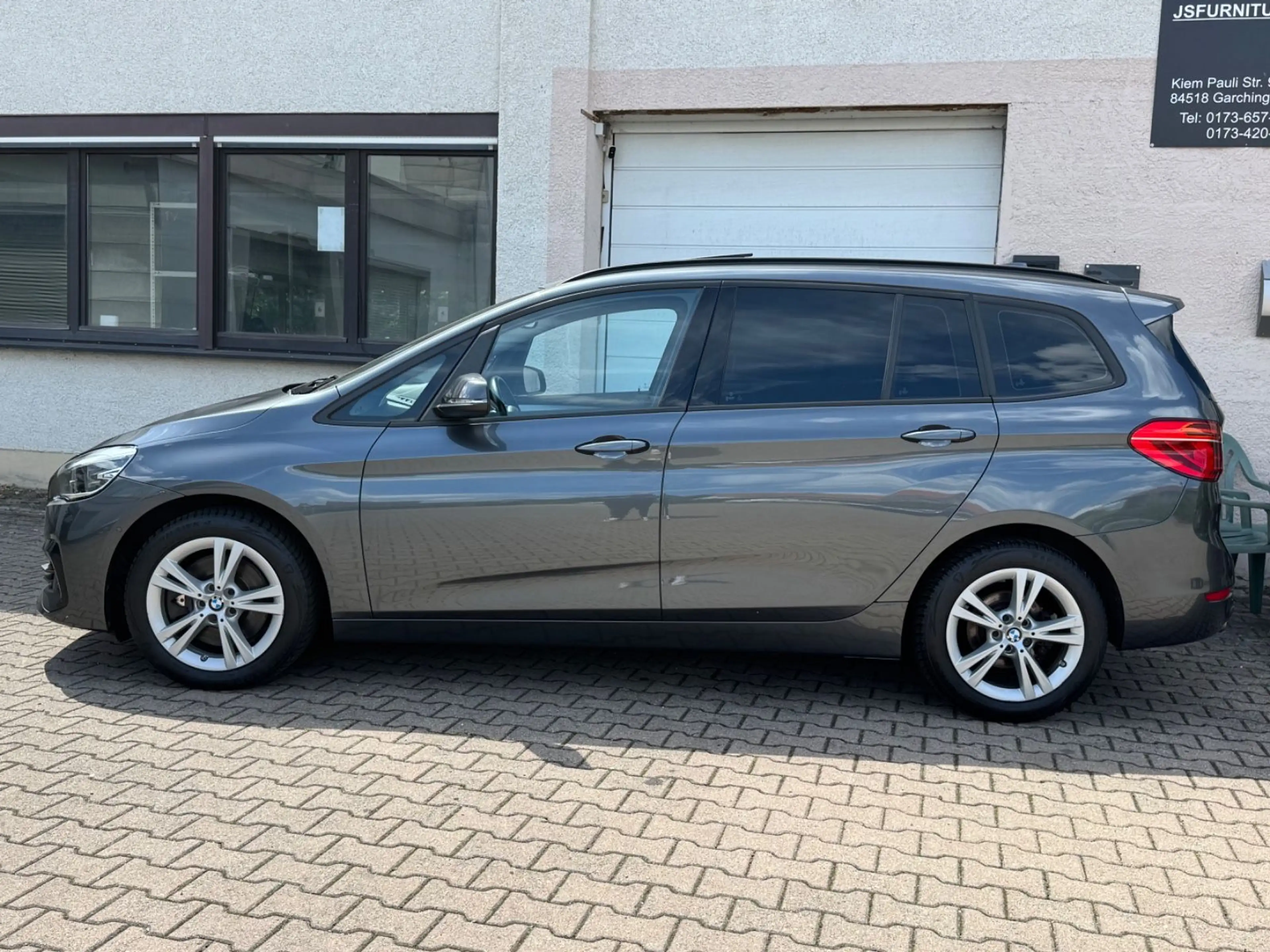 BMW 220 2 Gran Tourer 220i PANORAMA AUTOMATIK 7-SITZER — photo 4