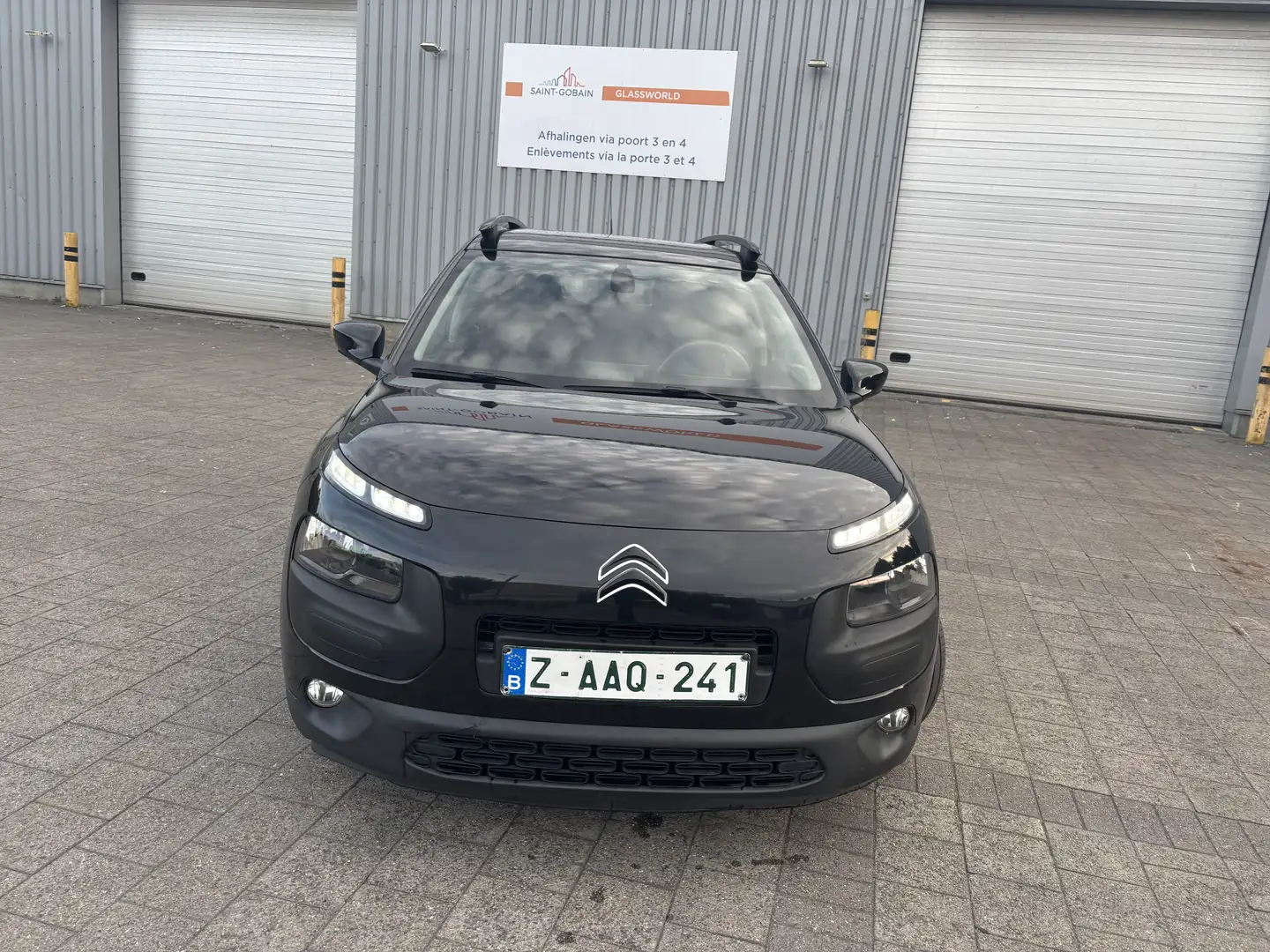 Citroen C4 Cactus 1.2 e-THP Shine Edition Midnight Noir - 1