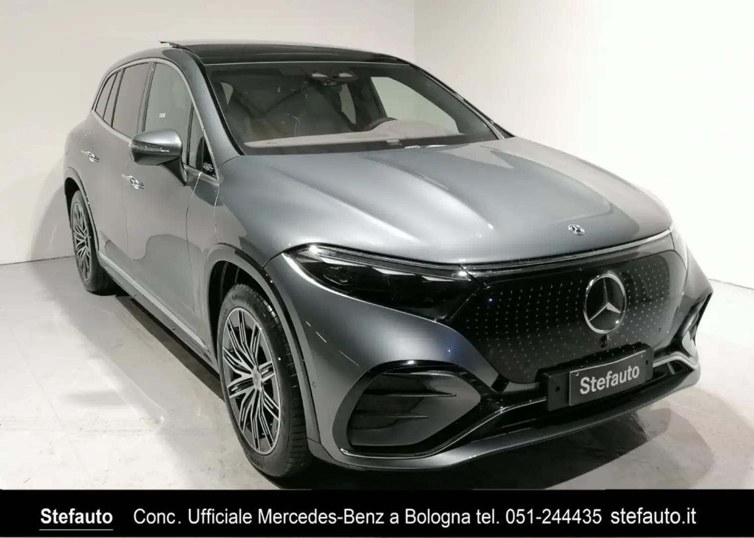 Mercedes-Benz EQS SUV 450+ AMG Line Premium Plus Grey - 1