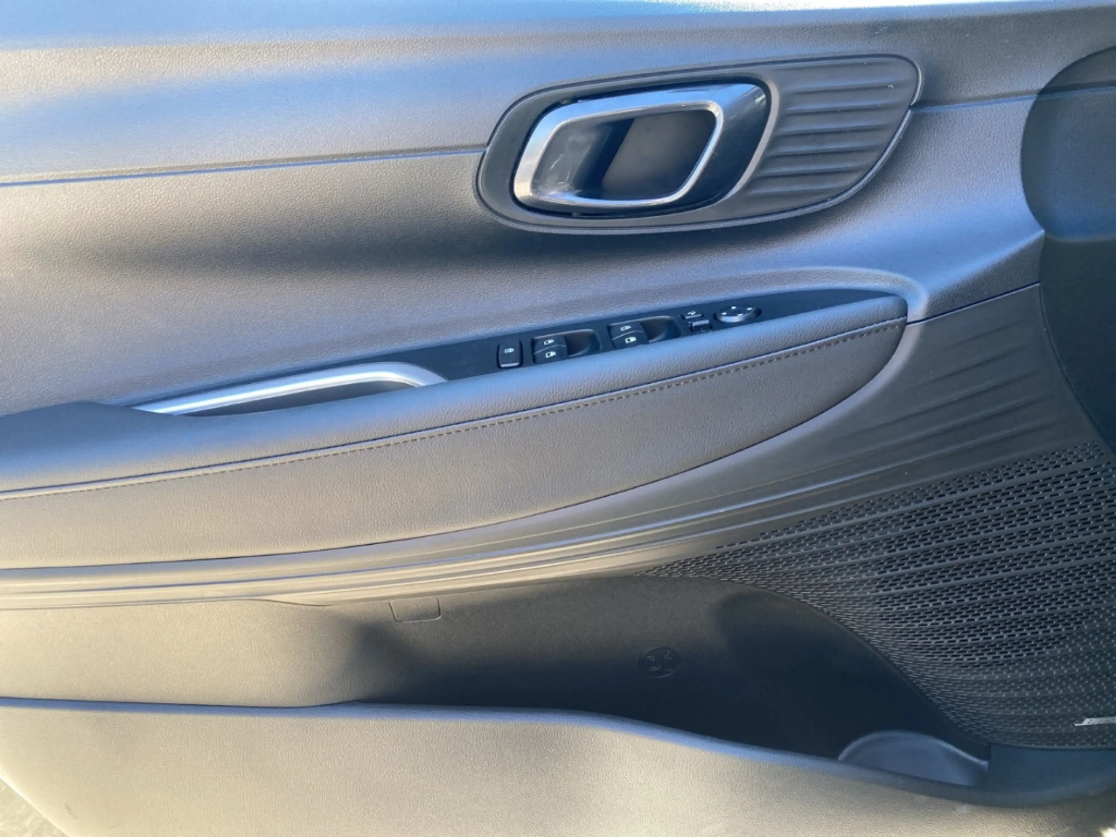 Hyundai i20 Trend FL (MY26) Navi Digitales Cockpit LED — photo 14