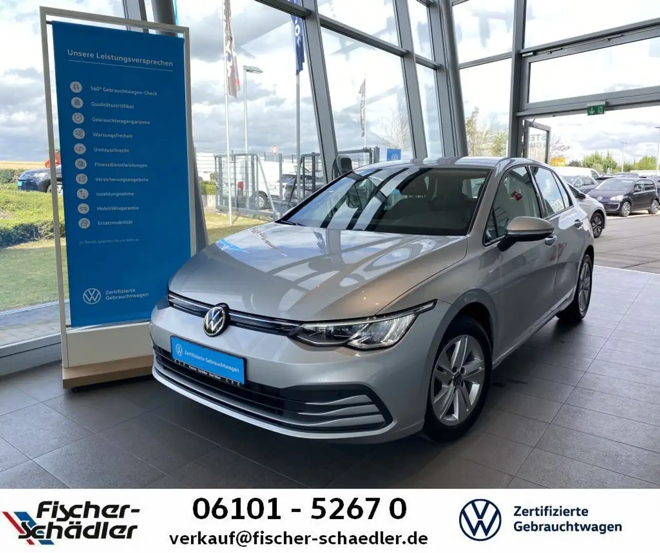 Volkswagen Golf Life VIII 1.5TSI*LED*ActiveInfo*AppC.*Front Silber - 1