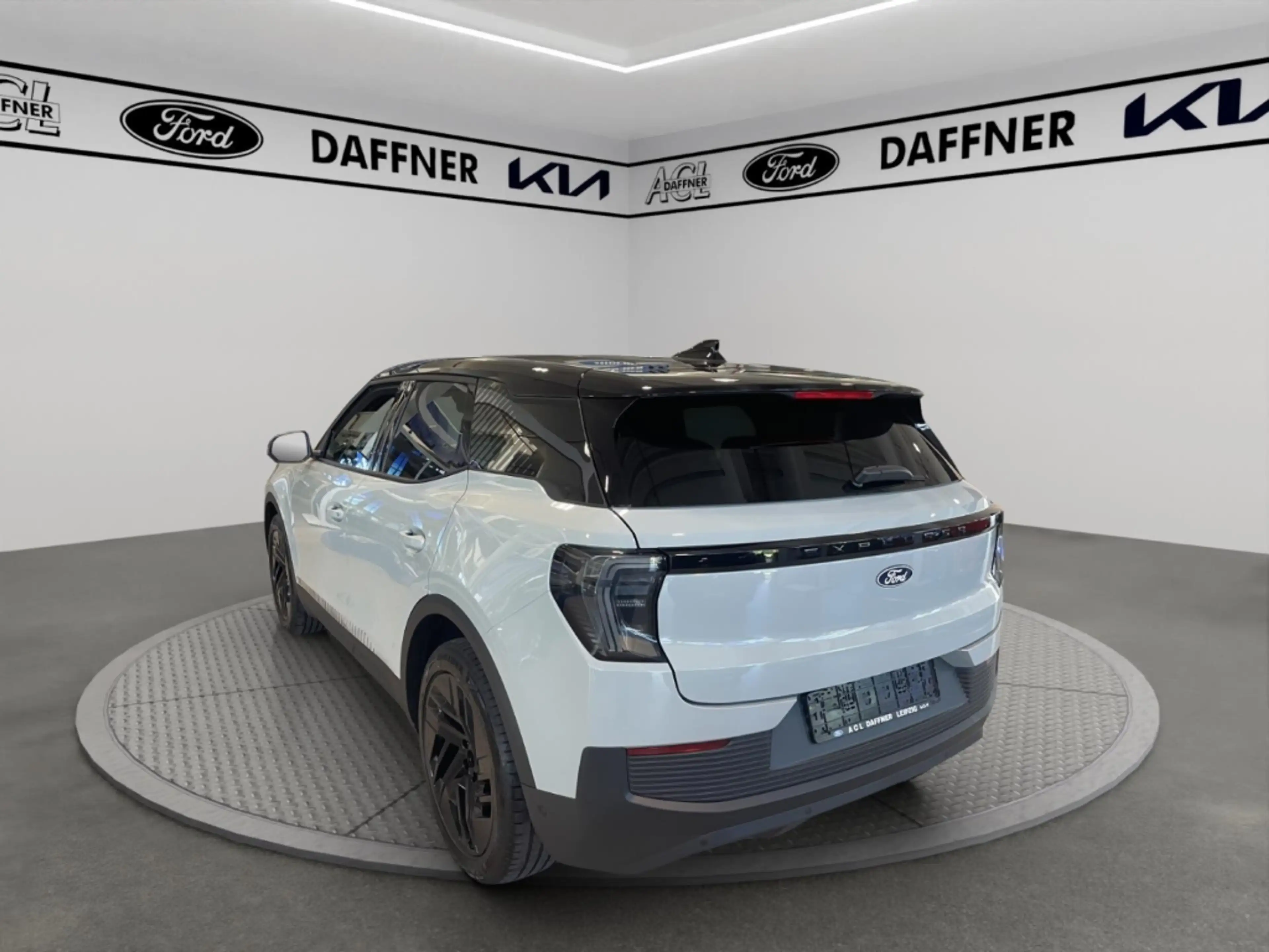 Ford Explorer Collection RWD Fahrerassistenzpaket, Wärmepumpe, A — photo 4