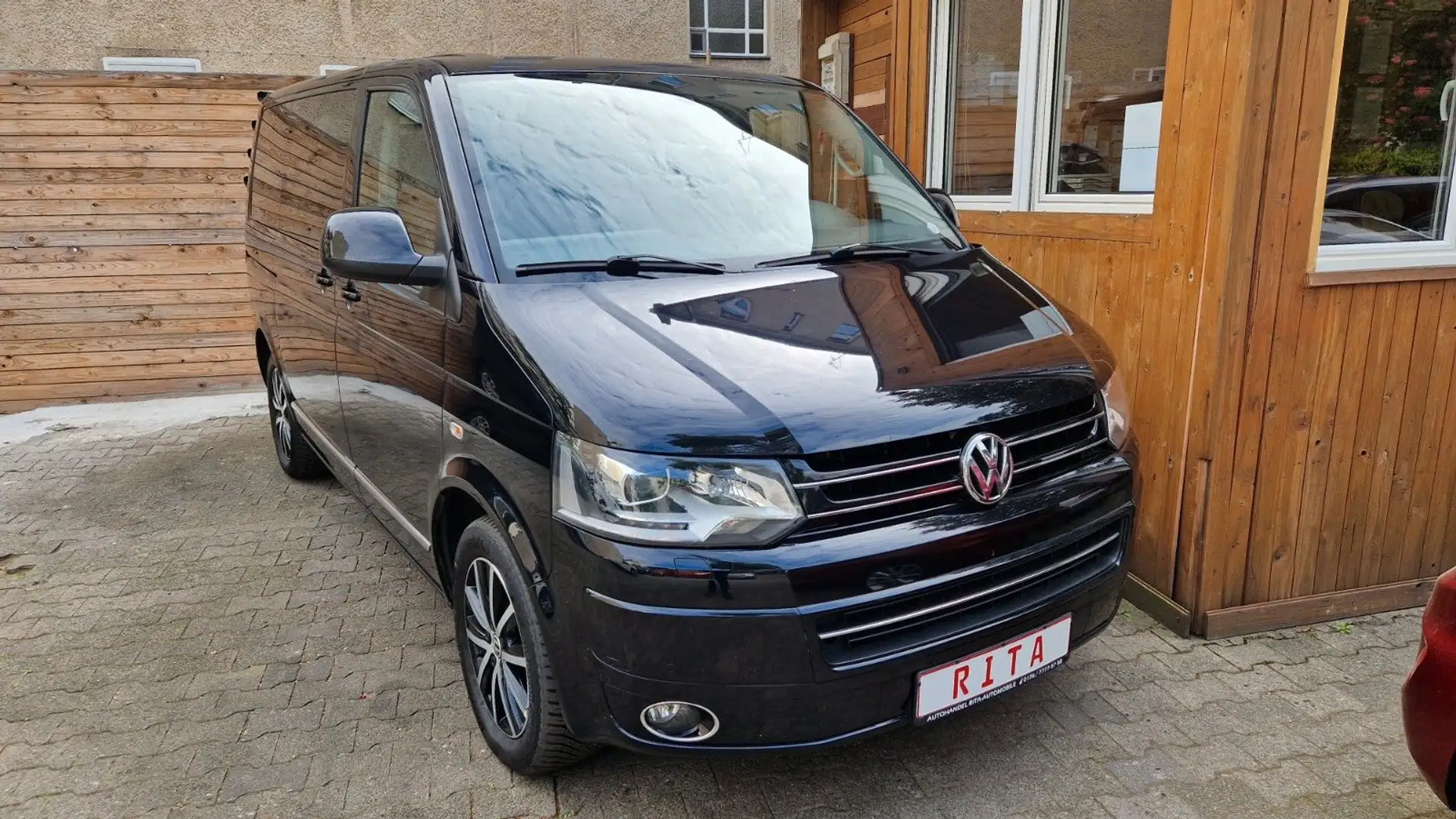 Volkswagen T5 Multivan Match Automatik, 7 Sitze, AHK, PDC Schwarz - 1