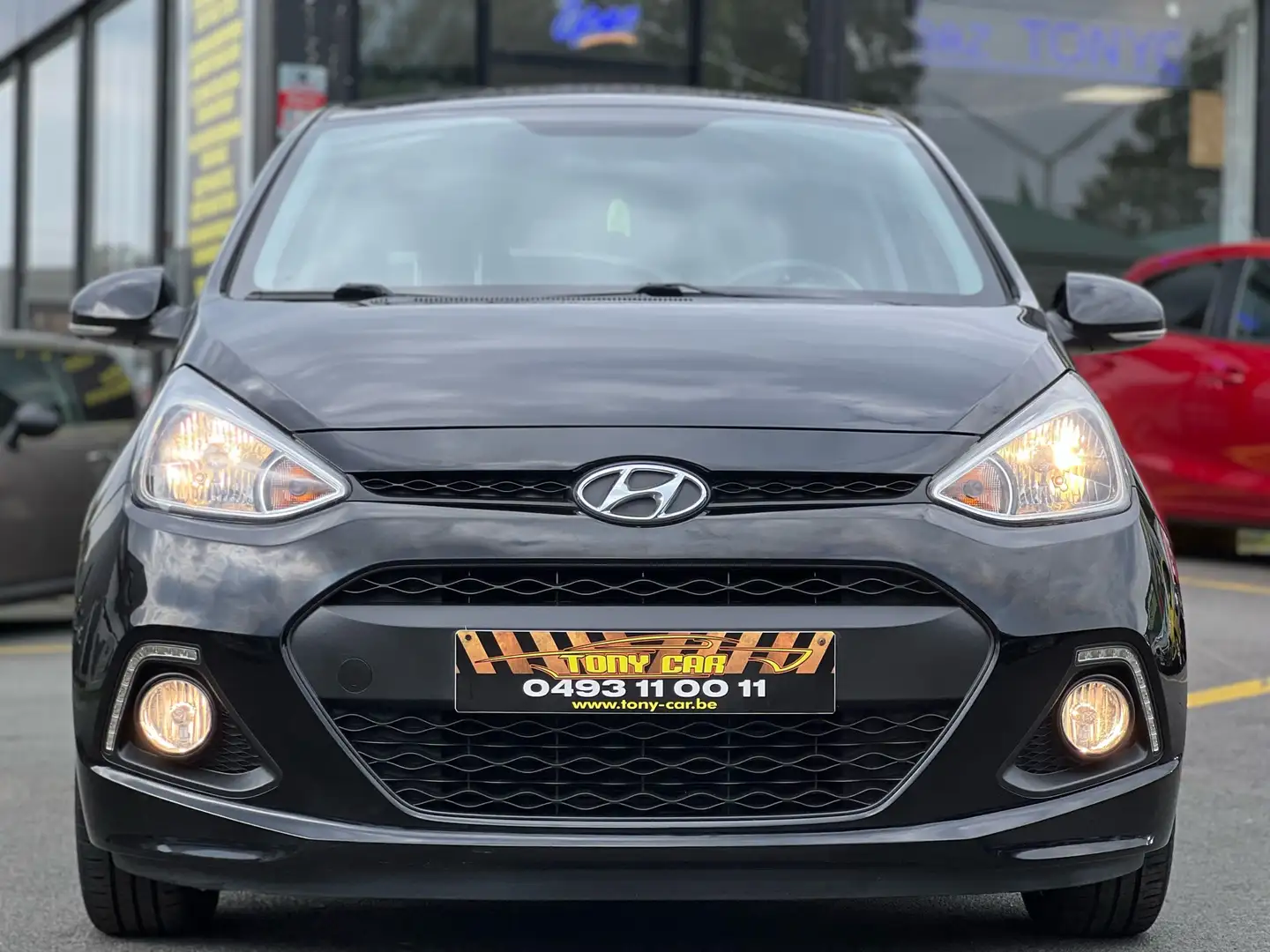 Hyundai i10 1.0i*CLIMA*JANTES*USB*AUX*BT*LED*garantie 12M* Noir - 1