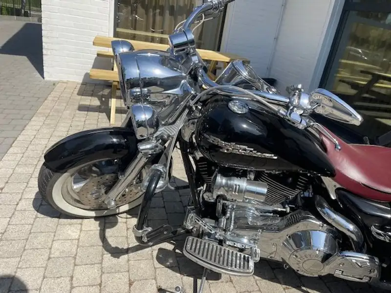 Harley-Davidson Road King - foto 4