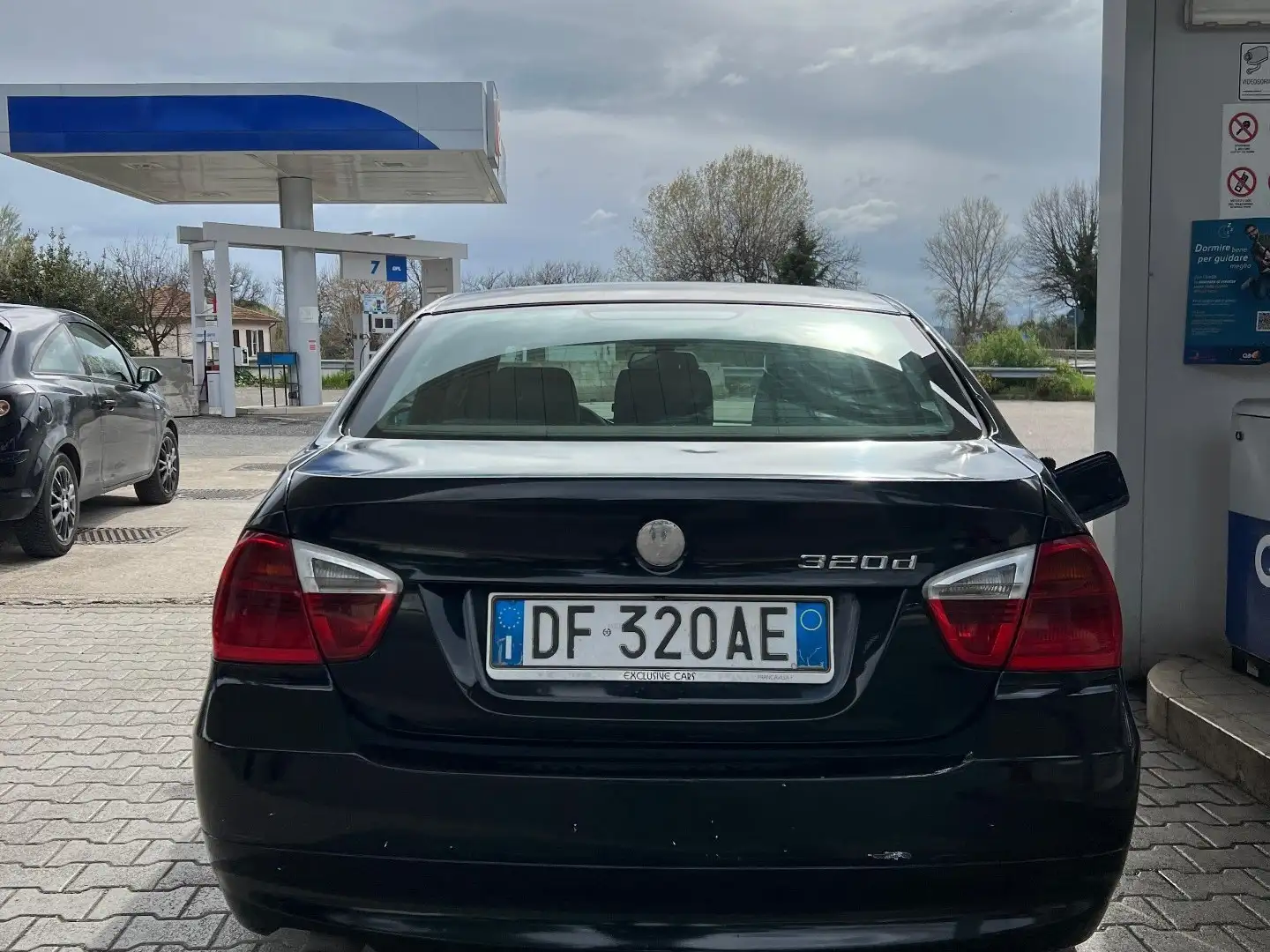 BMW 320 320d Attiva - 2