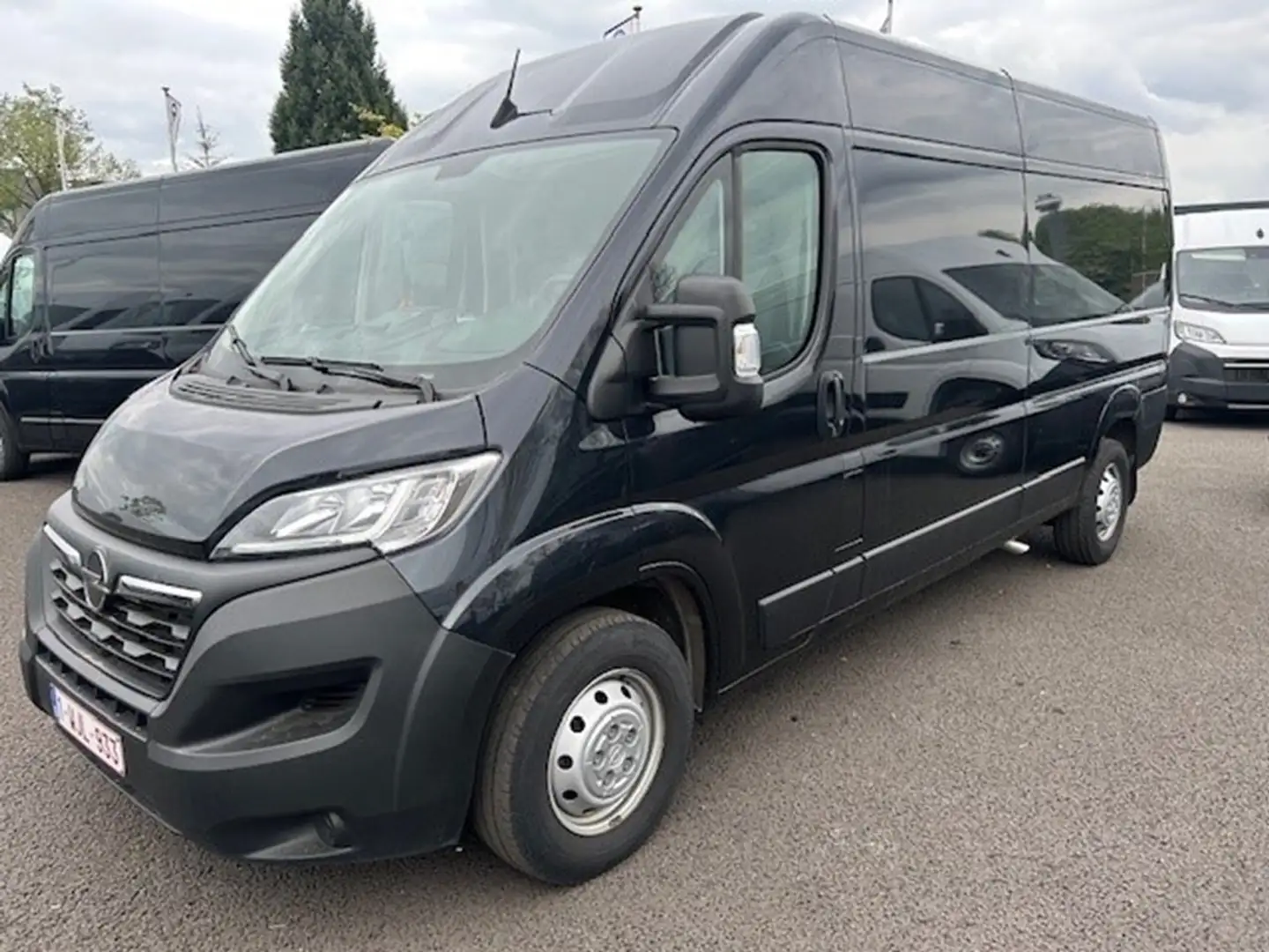 Opel Movano 2.2D Heavy 165Pk L3H2 Zwart - 1