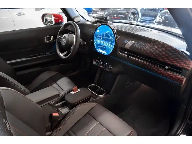 Mini Cooper Cooper view 4