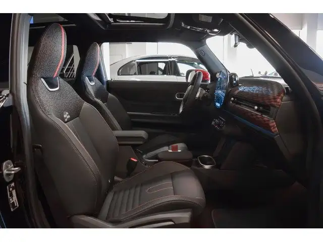 Mini Cooper Cooper view 6