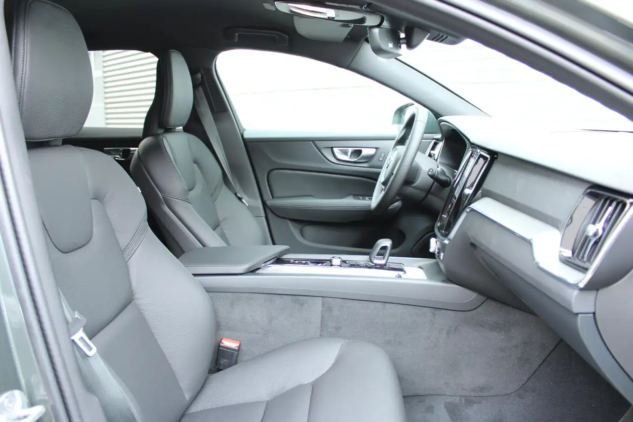 Volvo V60 2026