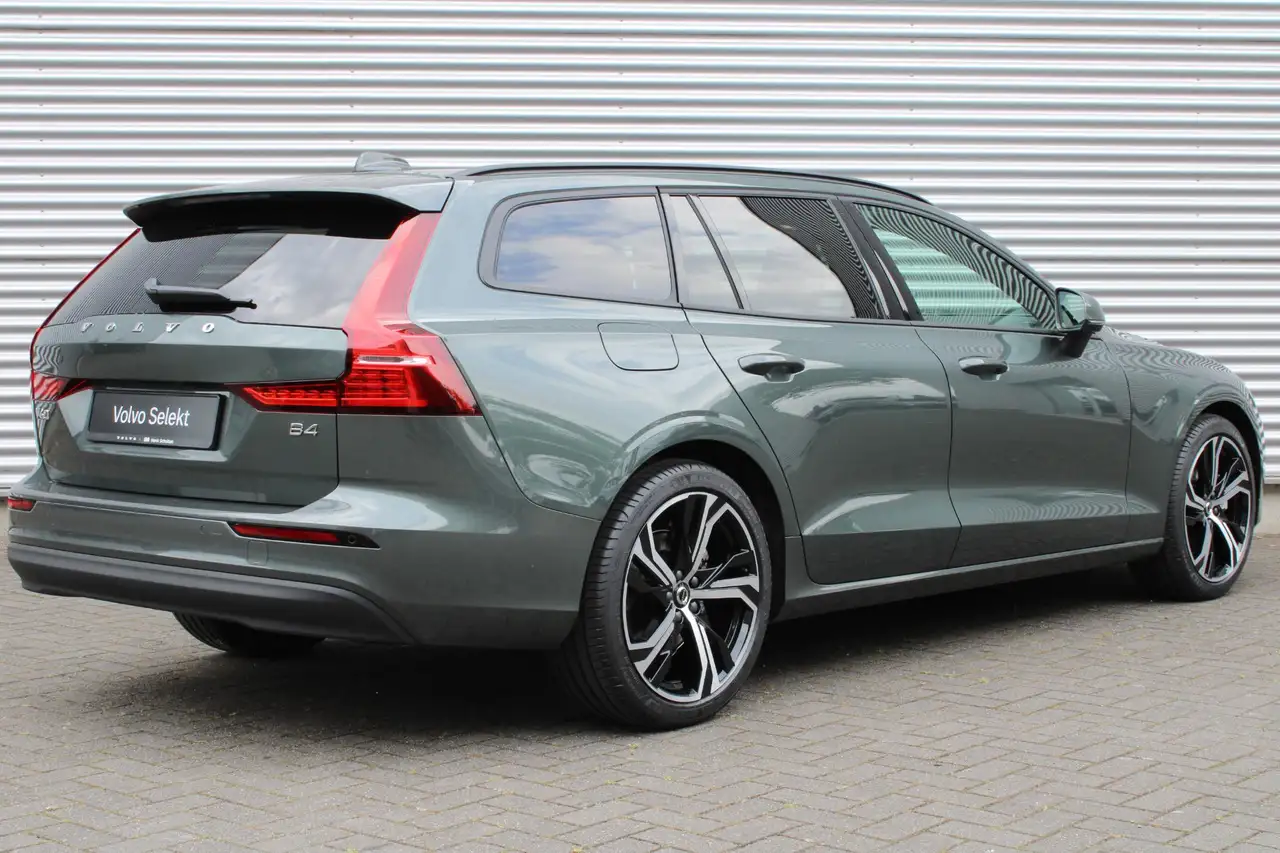 Volvo V60 2026