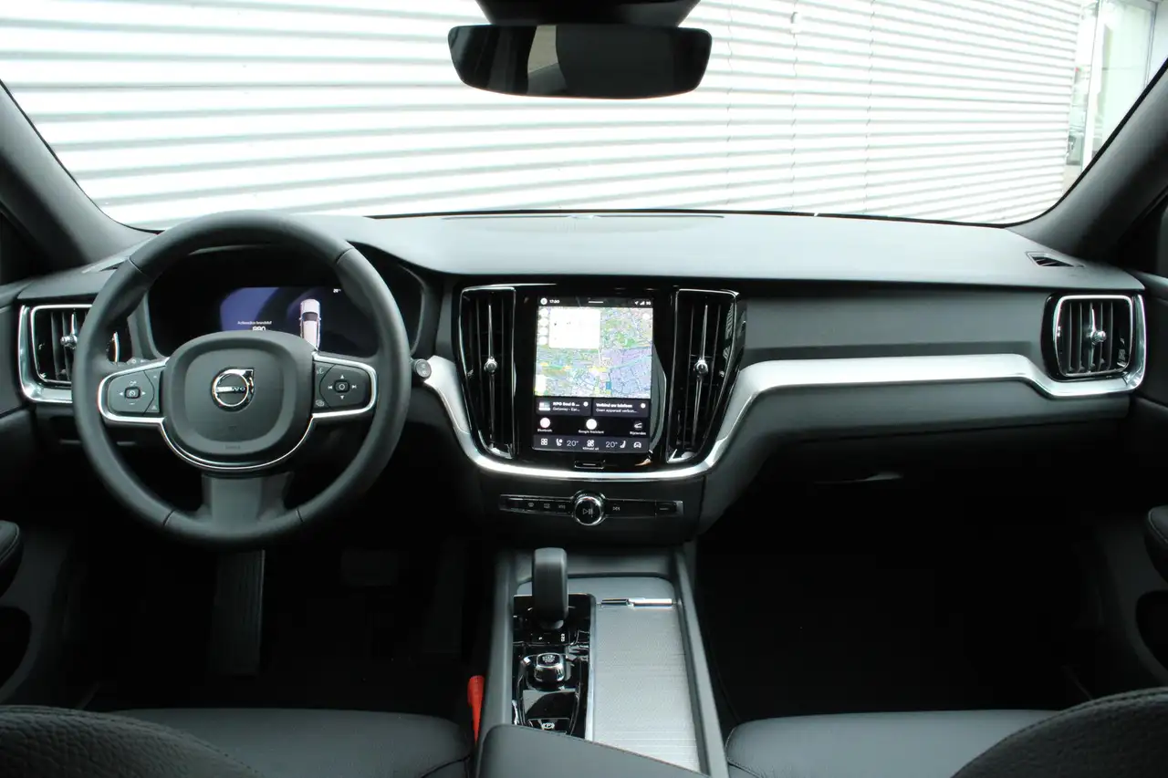 Volvo V60 2026