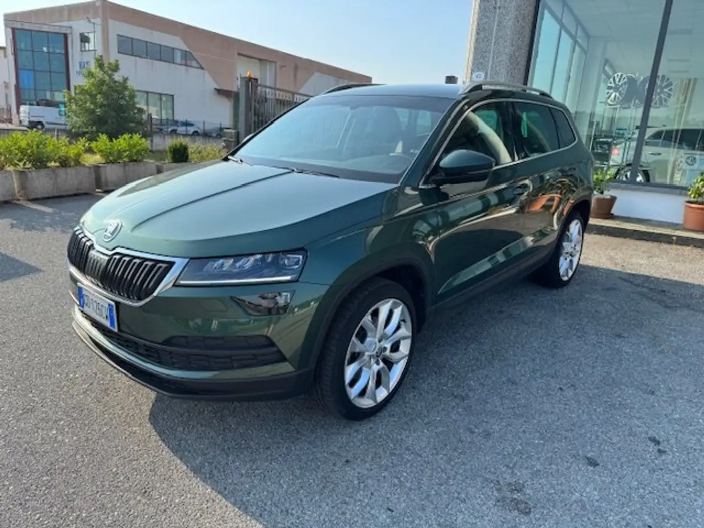 Skoda Karoq Karoq 2.0 tdi Style 4x4 dsg Grün - 2