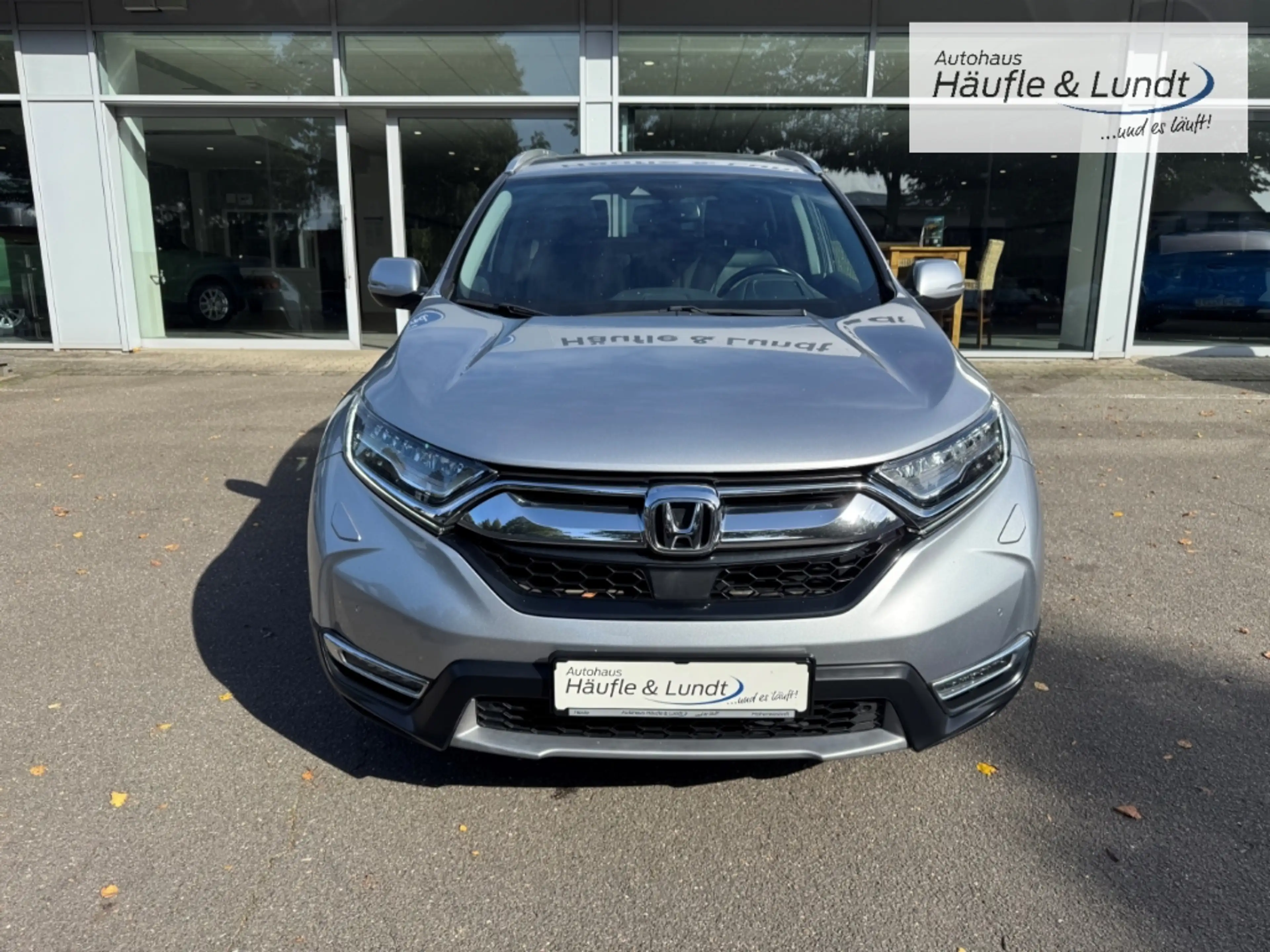 Honda CR-V 2.0 i-MMD HYBRID 4WD Executive El. Panodach Navi L — photo 6