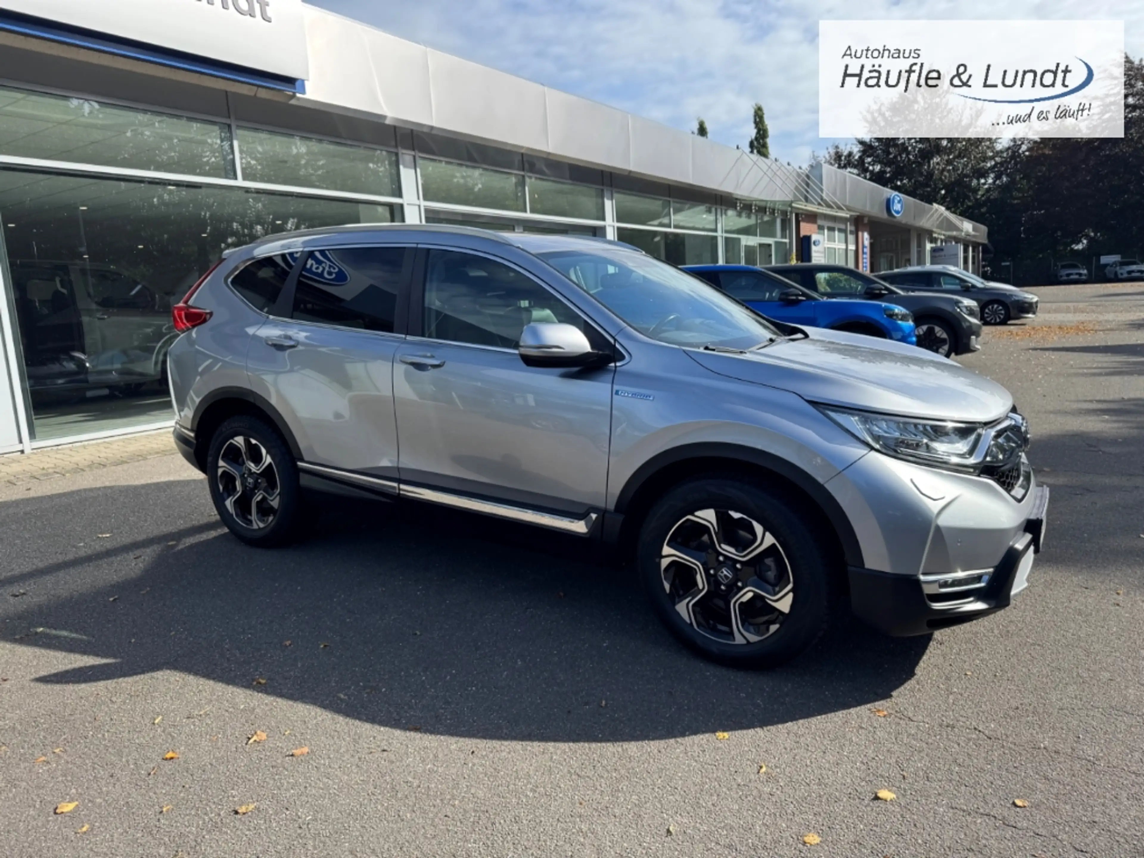 Honda CR-V 2.0 i-MMD HYBRID 4WD Executive El. Panodach Navi L — photo 5