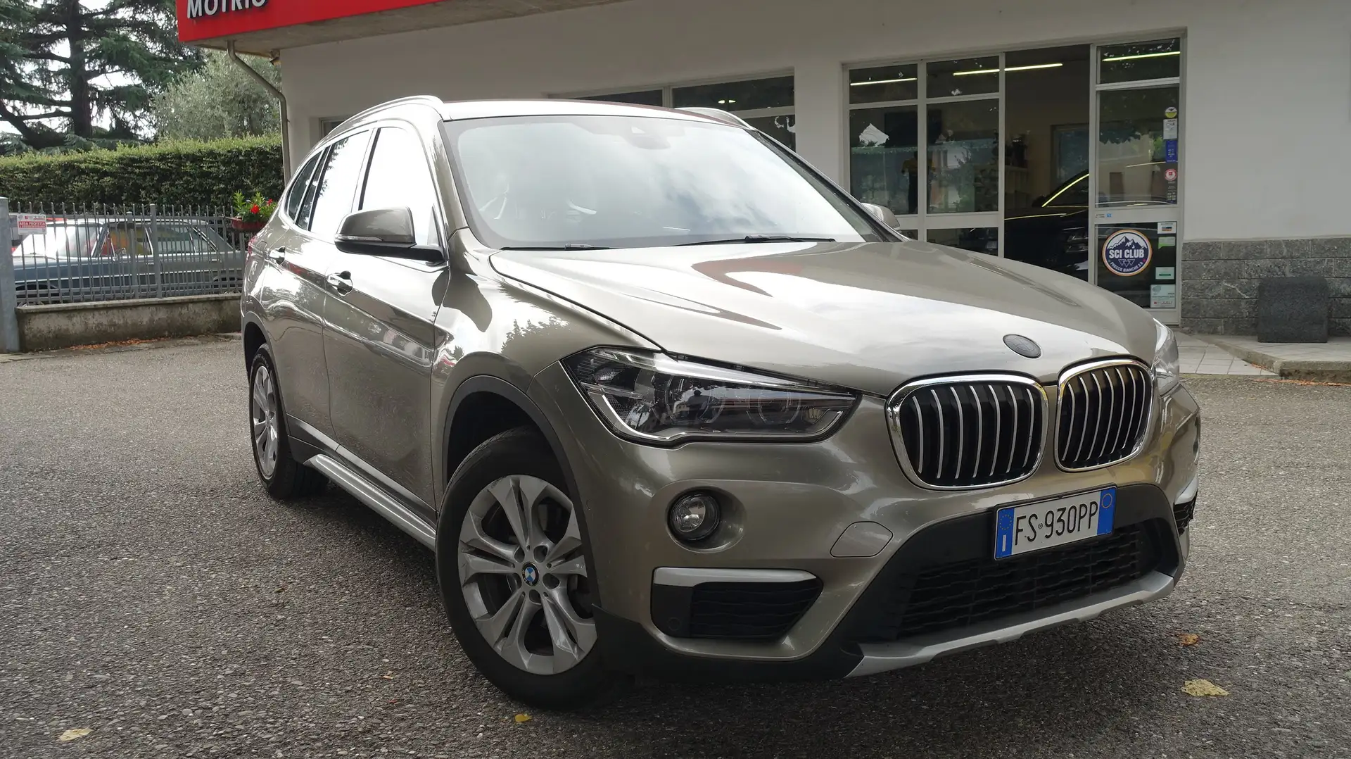 BMW X1 X1 F48 xdrive18d xLine auto my18 Bronzo - 1