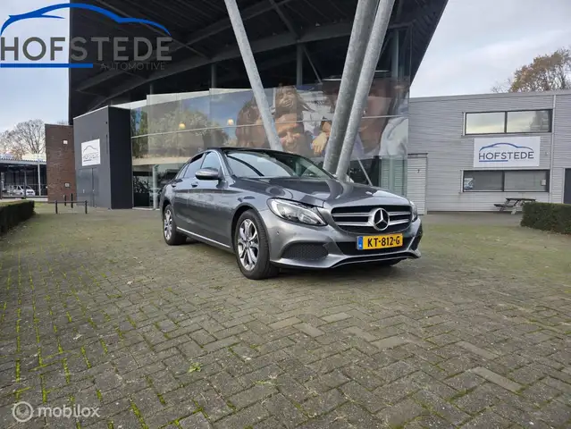 Mercedes-Benz C 350 e Lease Edition Plus panorama