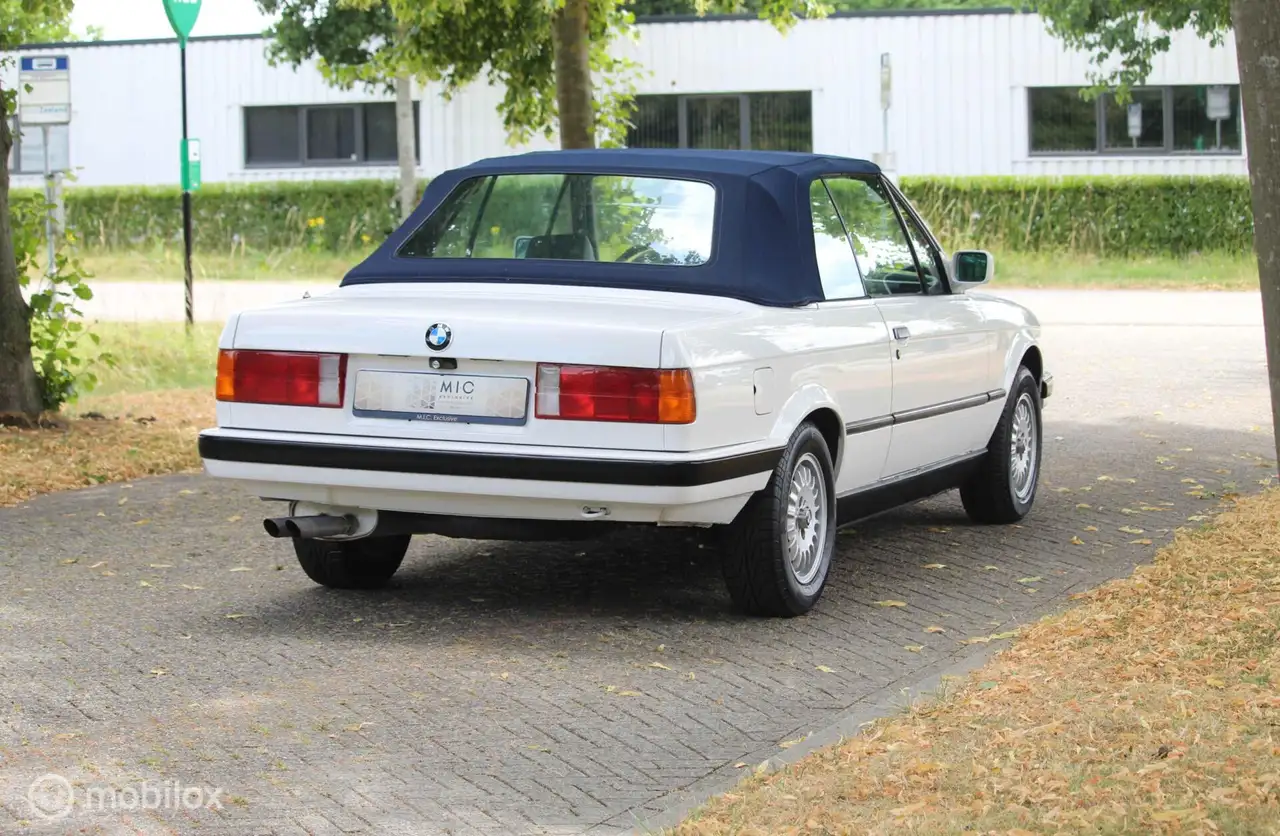 BMW 325 3-serie Cabrio 325i, foto 7