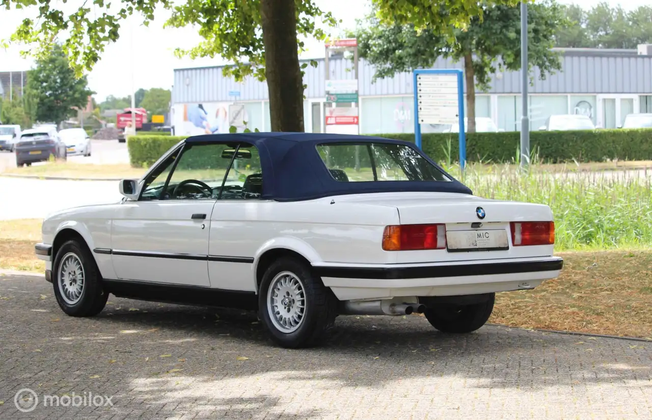 BMW 325 3-serie Cabrio 325i, foto 5