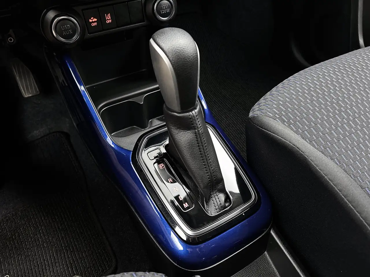 Suzuki Ignis 2024 — фото 11