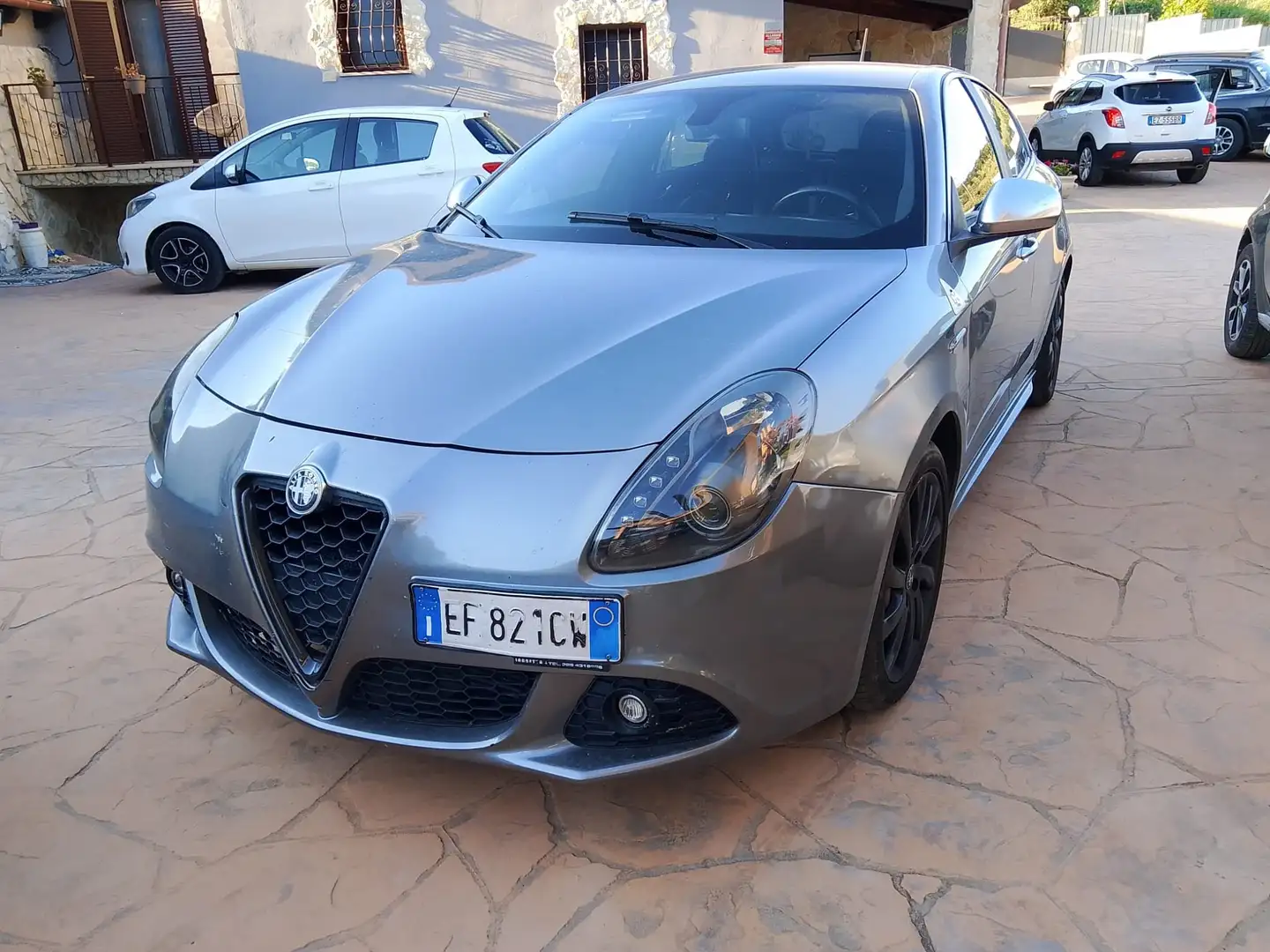 Alfa Romeo Giulietta Giulietta 1.4 t. Distinctive 120cv Grigio - 1