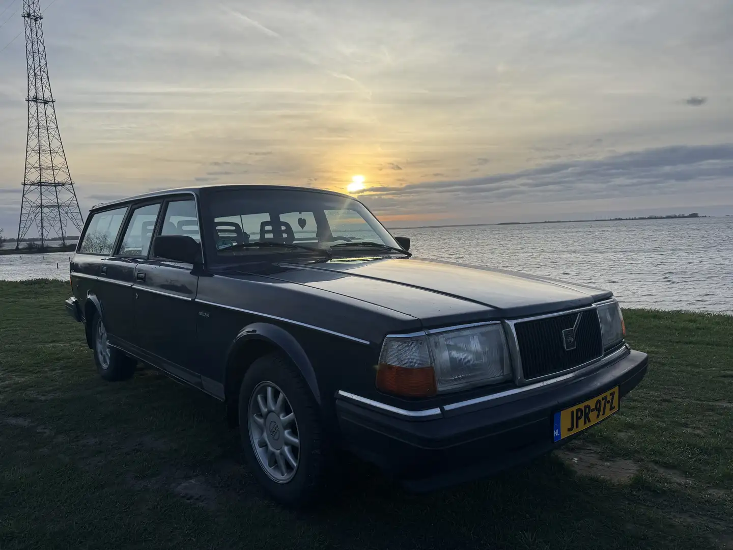 Volvo 240 2.3 GLT Inj. Azul - 1