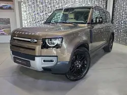 Land Rover Defender D240 110 S 7 Sitze 360°