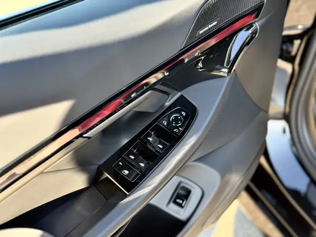 BMW M view 14