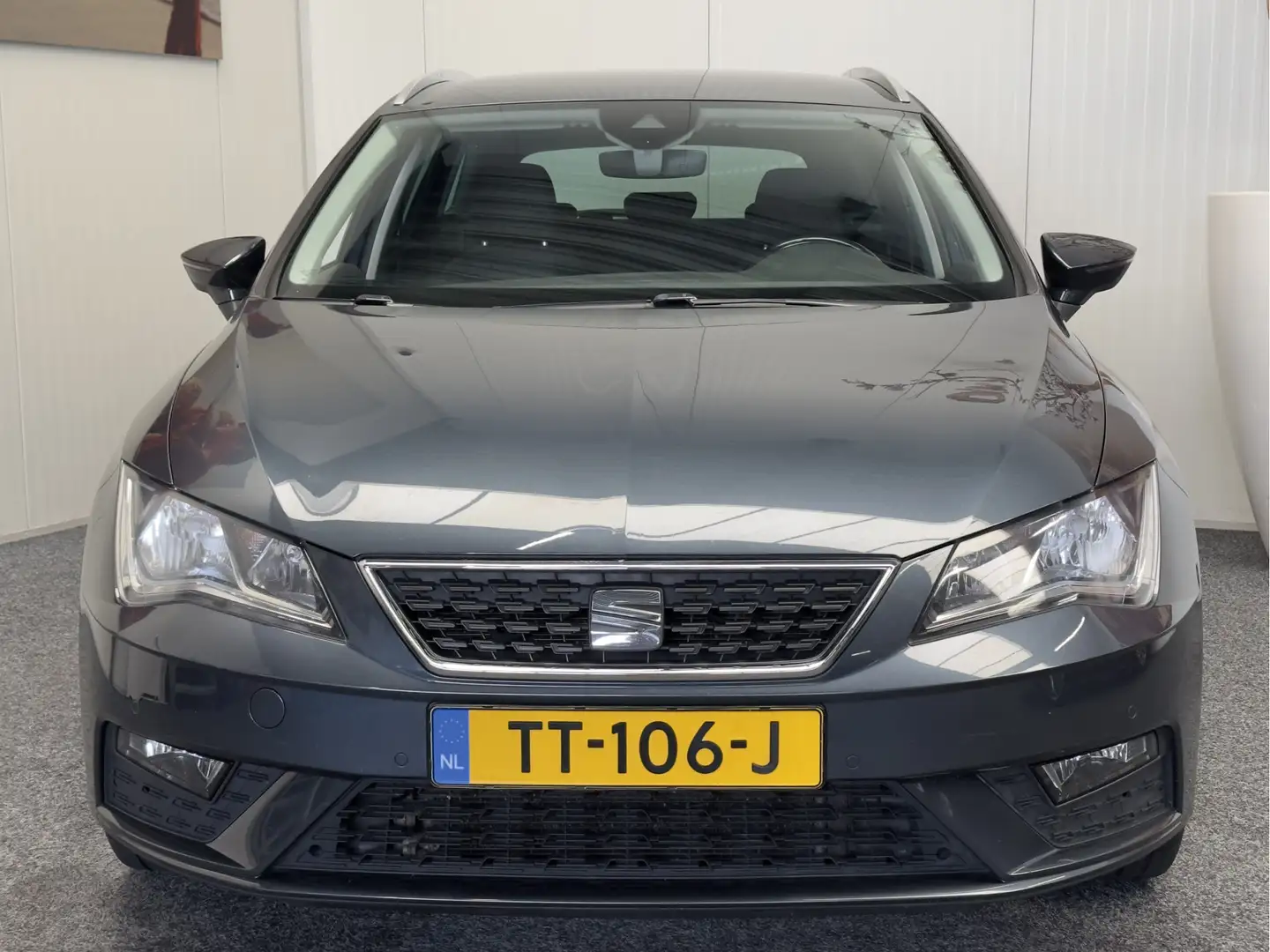 SEAT Leon ST 1.6 TDI STYLE BUSINESS INTENSE NAVIGATIE CRUISE Gris - 2
