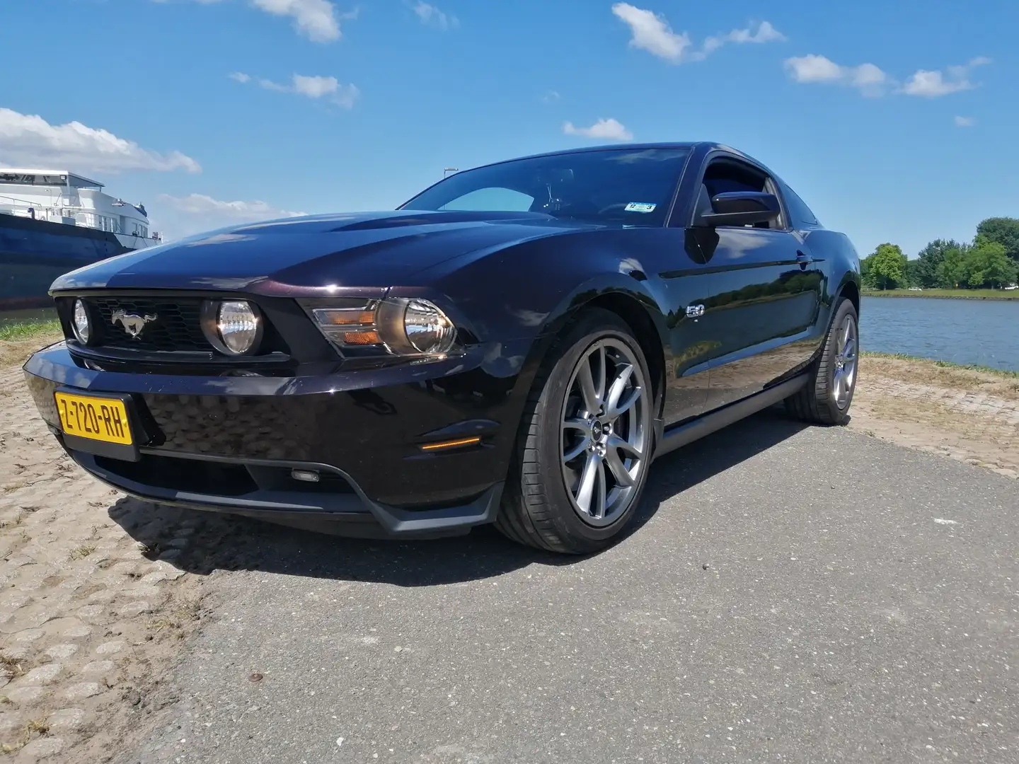 Ford Mustang Mustang 5.0 V8 Zwart - 1