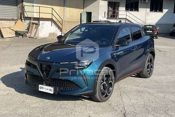 Junior 1.2 136 CV Hybrid eDCT6 Speciale