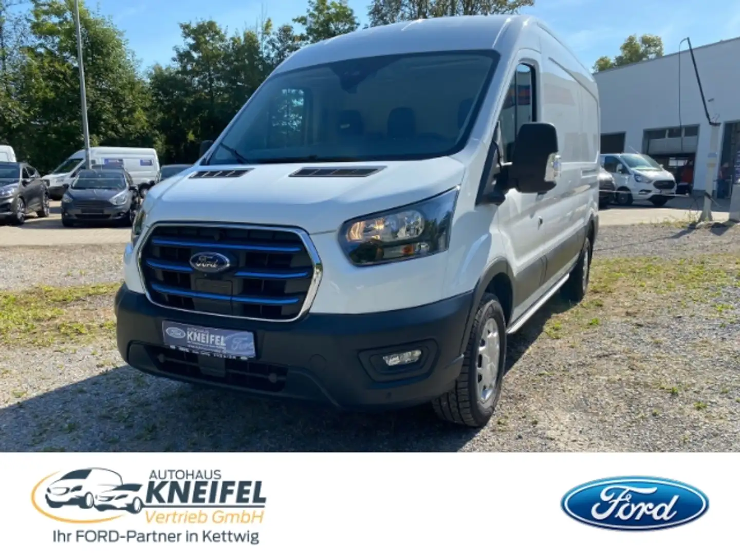 Ford Transit Kasten E 350 L3 Elektromotor Elektro Trend 68kWh R Blanco - 1