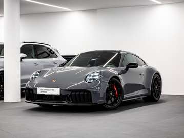 Carrera 4 GTS
