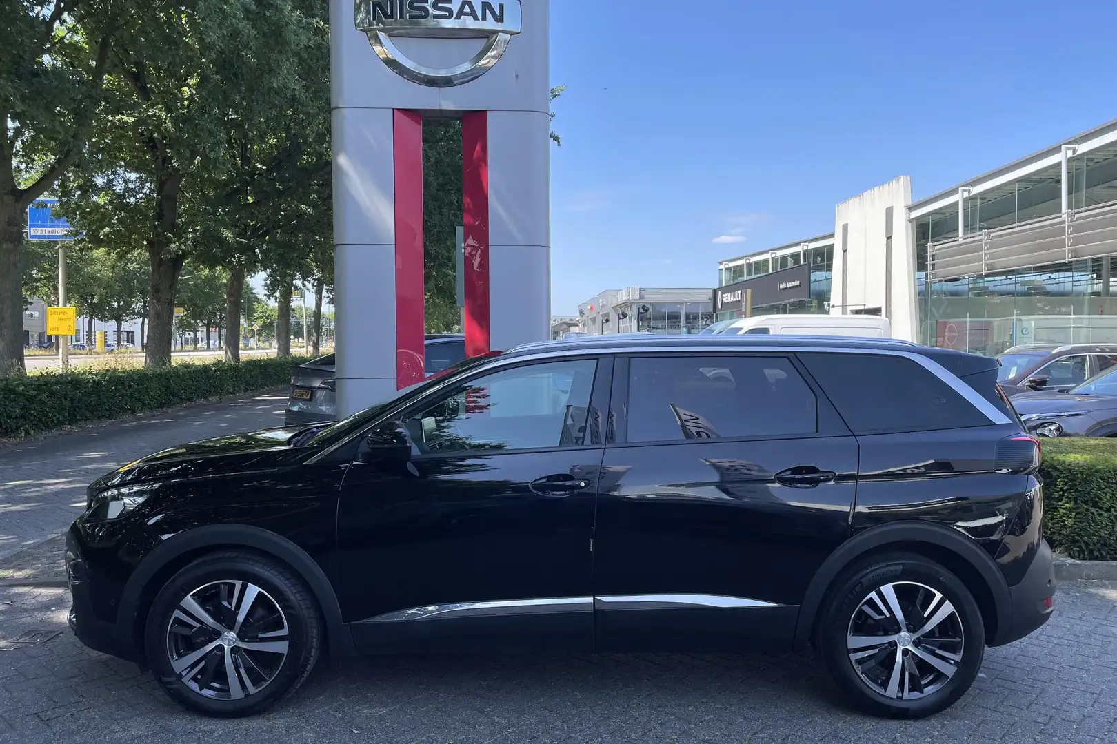 Peugeot 5008 1.2 PureTech Blue Lease Premium 7p. AUTOMAAT | AND Zwart - 2