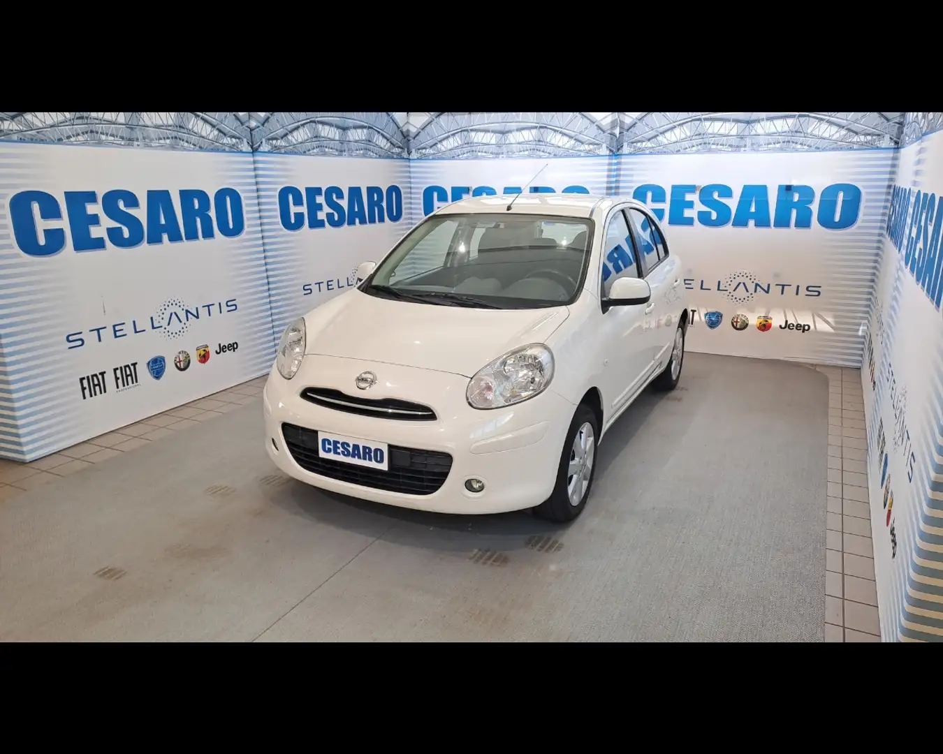Nissan Micra 5 Porte 1.2  Acenta Weiß - 2