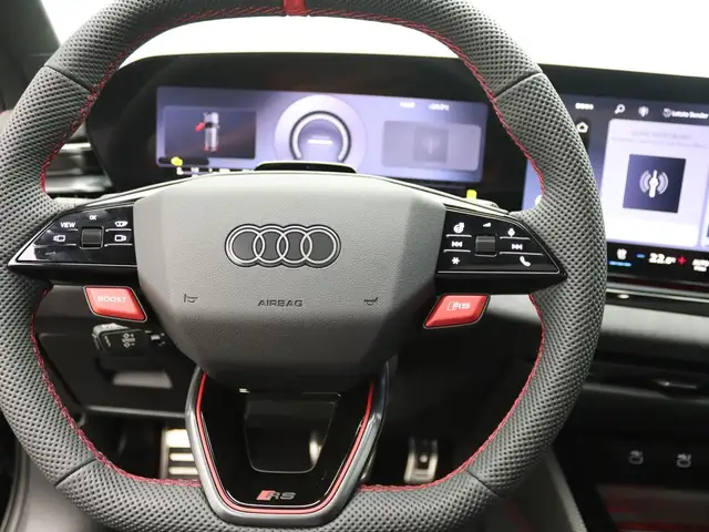 Audi RS5 view 14