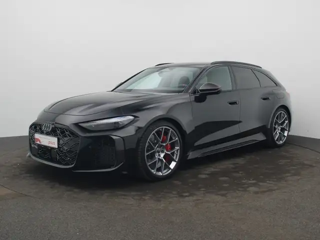 Audi RS5 view 2