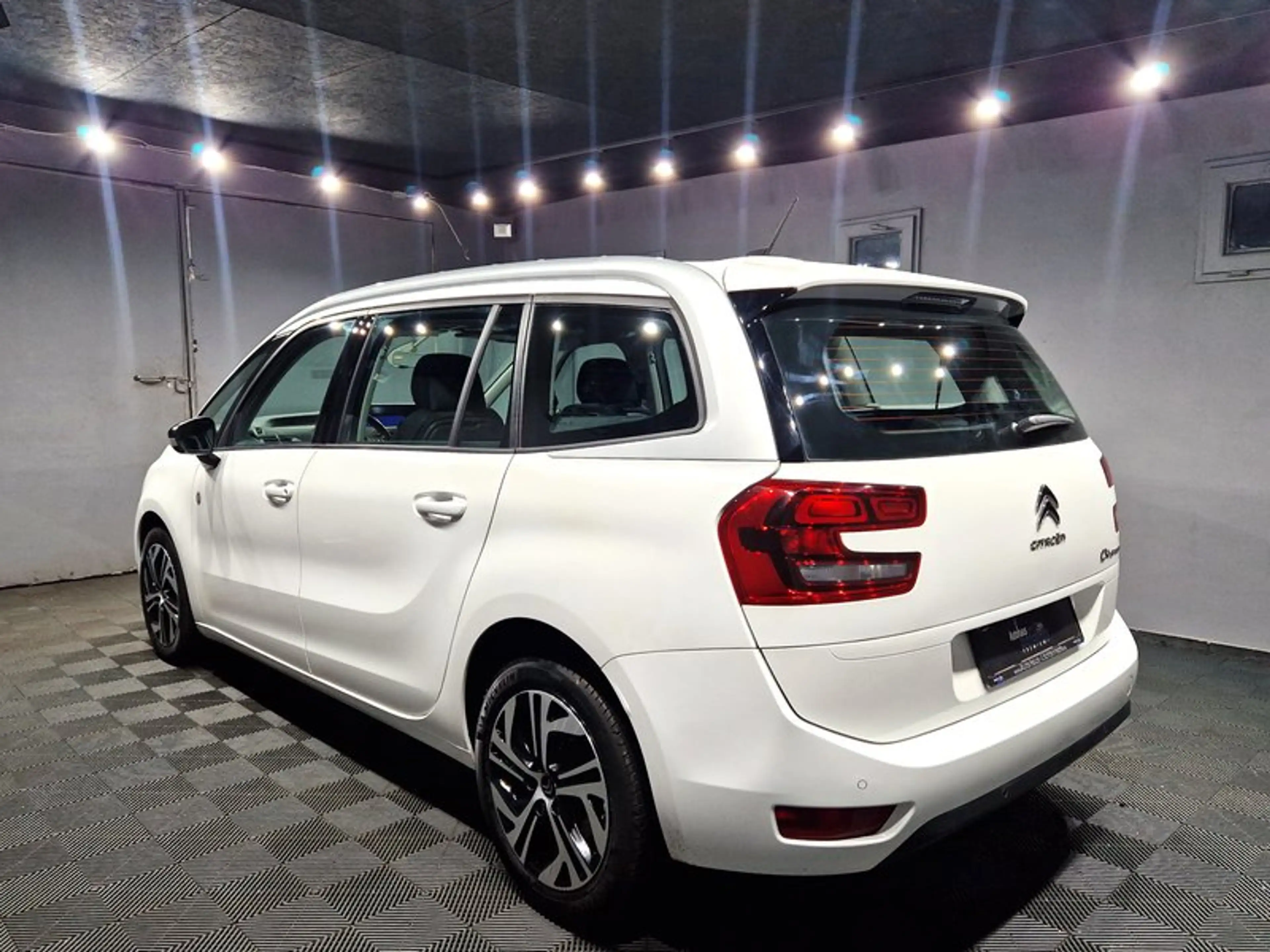 Citroen Grand C4 SpaceTourer 7 SITZER|AUTOM|NAVI|LM FELGEN — photo 3