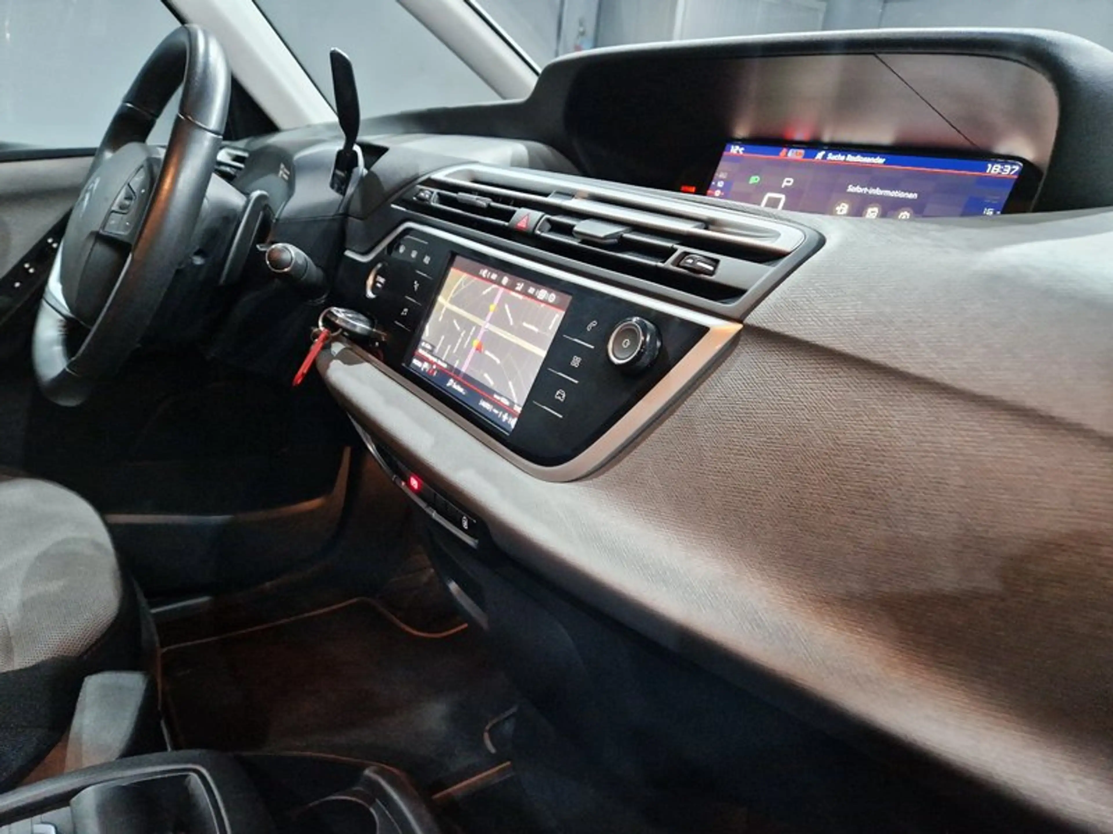 Citroen Grand C4 SpaceTourer 7 SITZER|AUTOM|NAVI|LM FELGEN — photo 13
