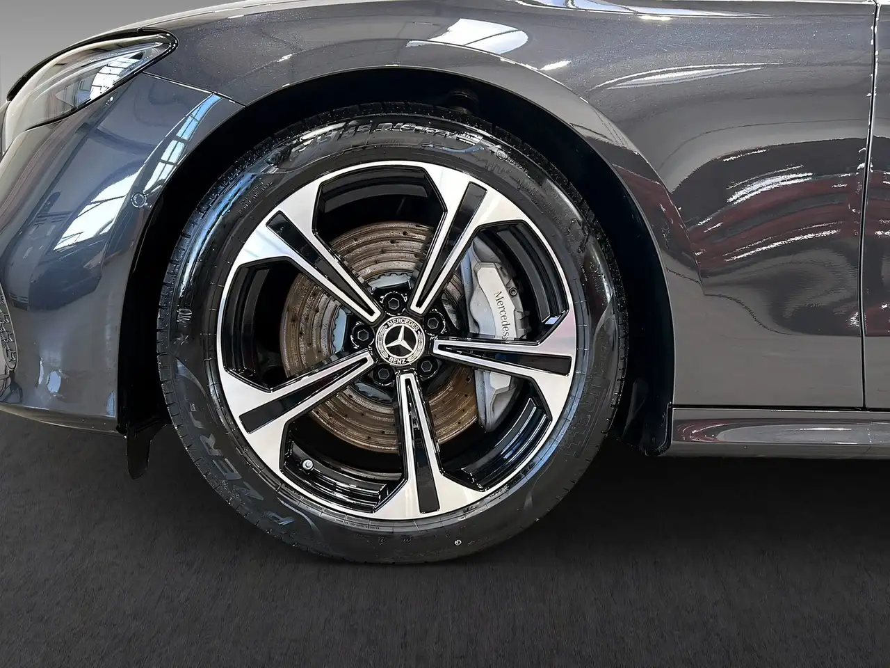 Mercedes-Benz E 300 e T AVANTGARDE+LED+Kamera+Ambi+TotW+LrHz 4