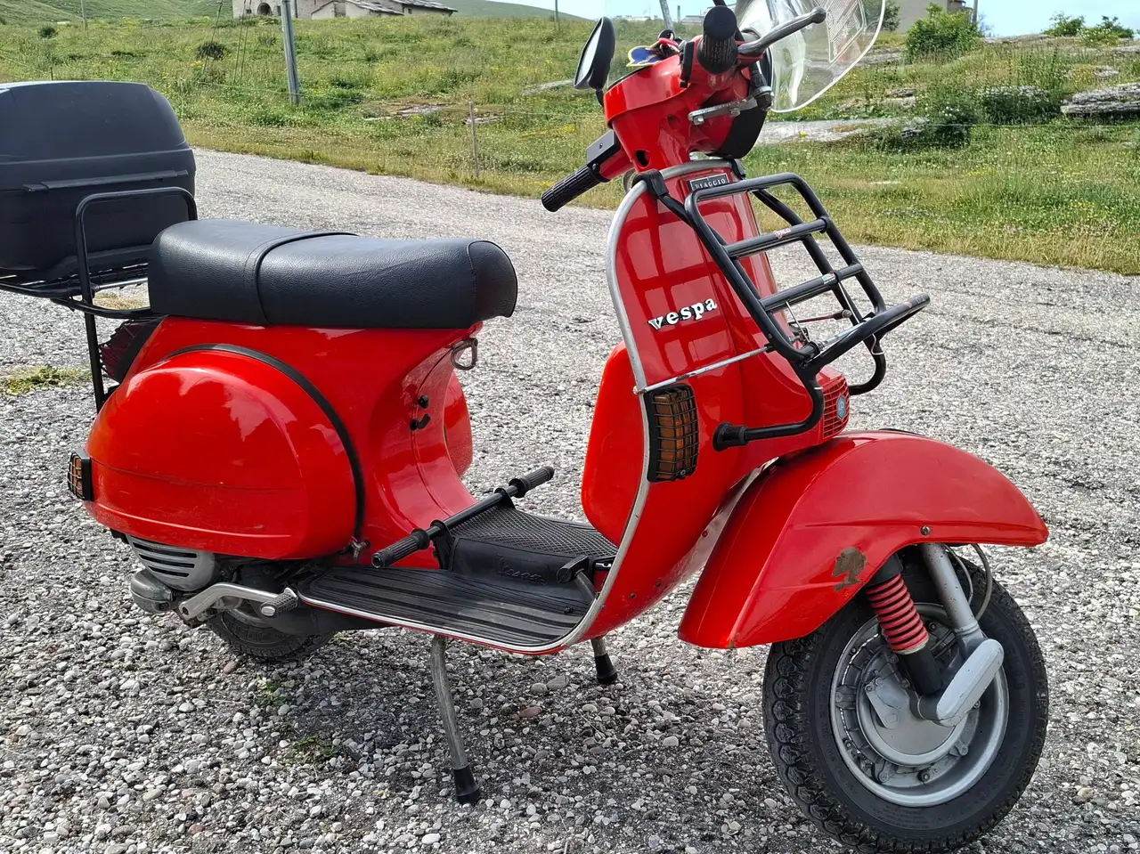 Vespa P 200 E