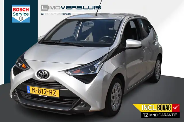 Toyota Aygo 1.0 VVT-i x-play Automaat | Carplay Navigatie | Ca