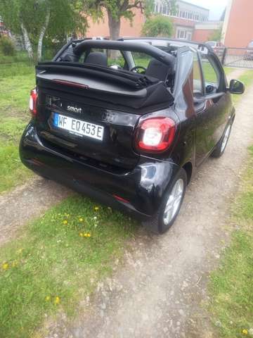 smart forTwo smart fortwo cabrio EQ