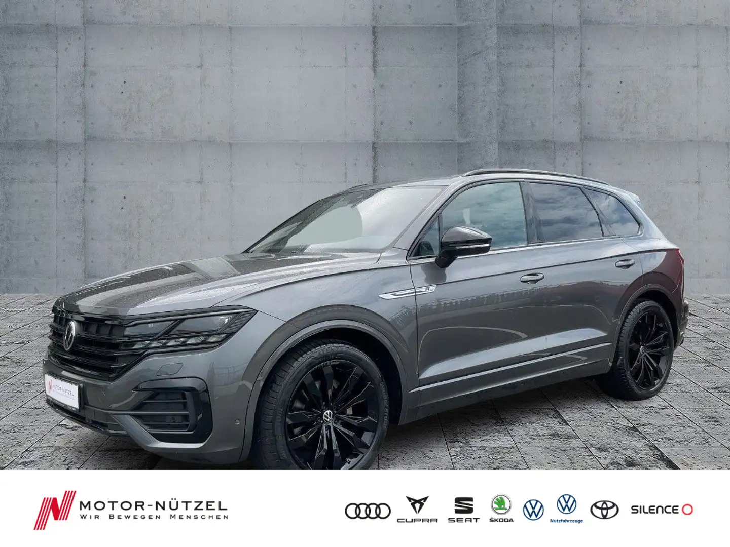 Volkswagen Touareg 3.0 TDI 4M R-LINE MATRIX+NAVI+AHK+PANO Grau - 1