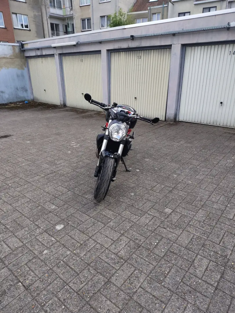 Ducati Monster 821 Zwart - 2